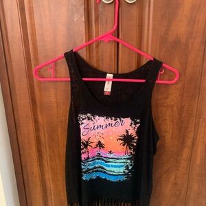 NO BOUNDARIES BLACK SLEEVELESS TANK TOP WITH PALM TREE DESIGN FRINGE AT BOTTOM